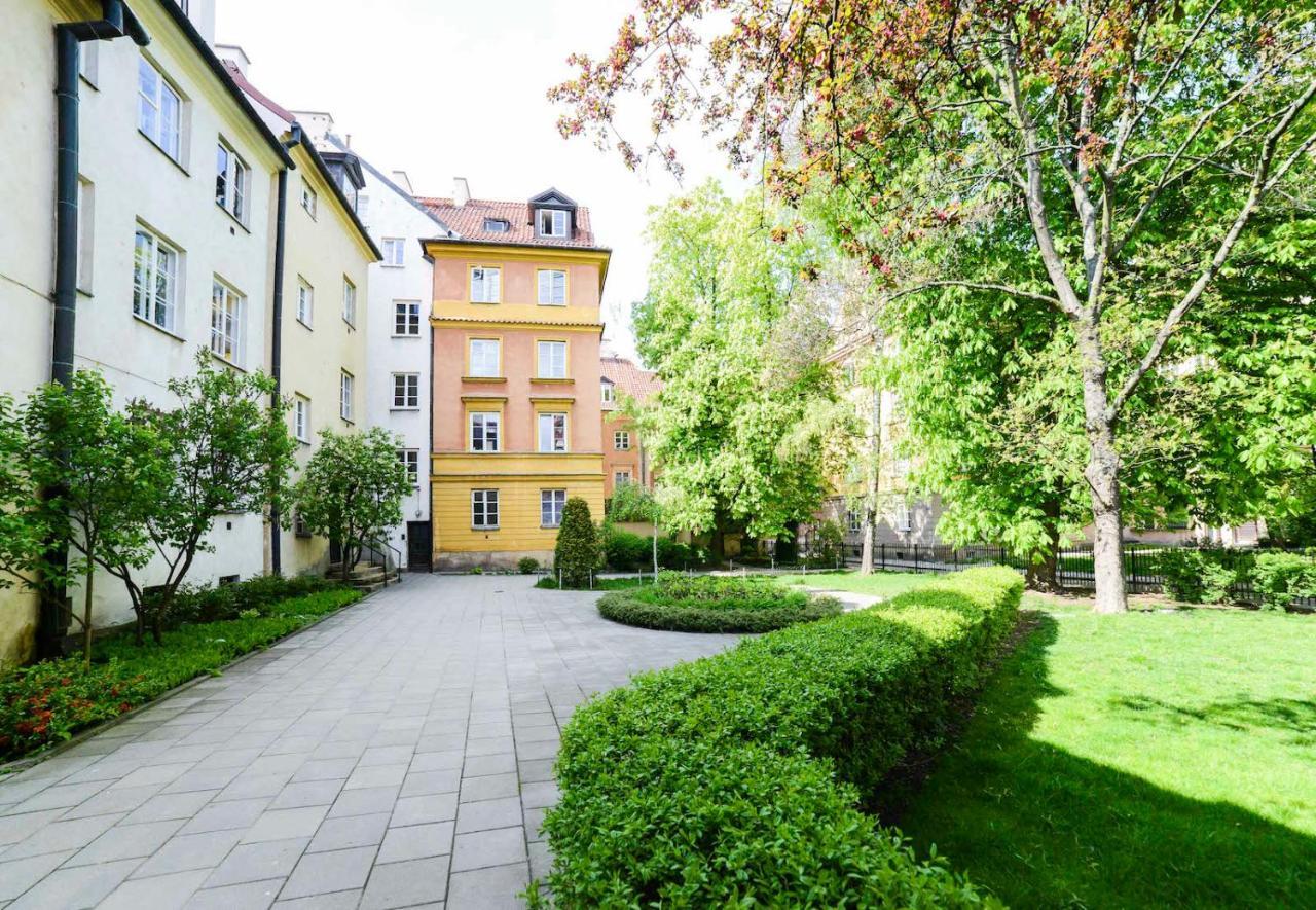 Designers Apartment In The Old Town Warsaw Exterior photo